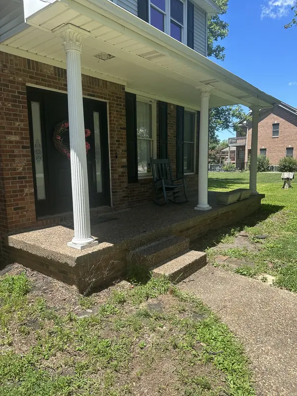 202 Quincy Dr, Hopkinsville, KY 42240