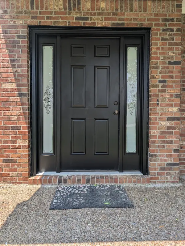 202 Quincy Dr, Hopkinsville, KY 42240