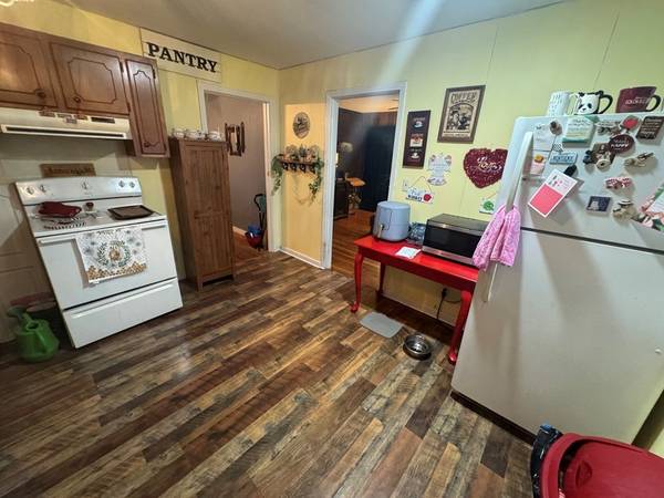 146 Mimosa St, Camden, TN 38320