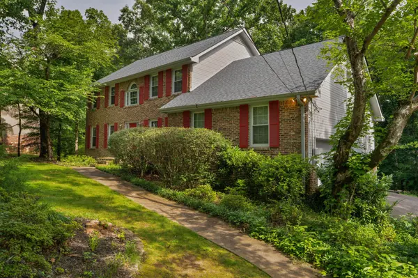 709 Rocky Shadows Drive, Chattanooga, TN 37421