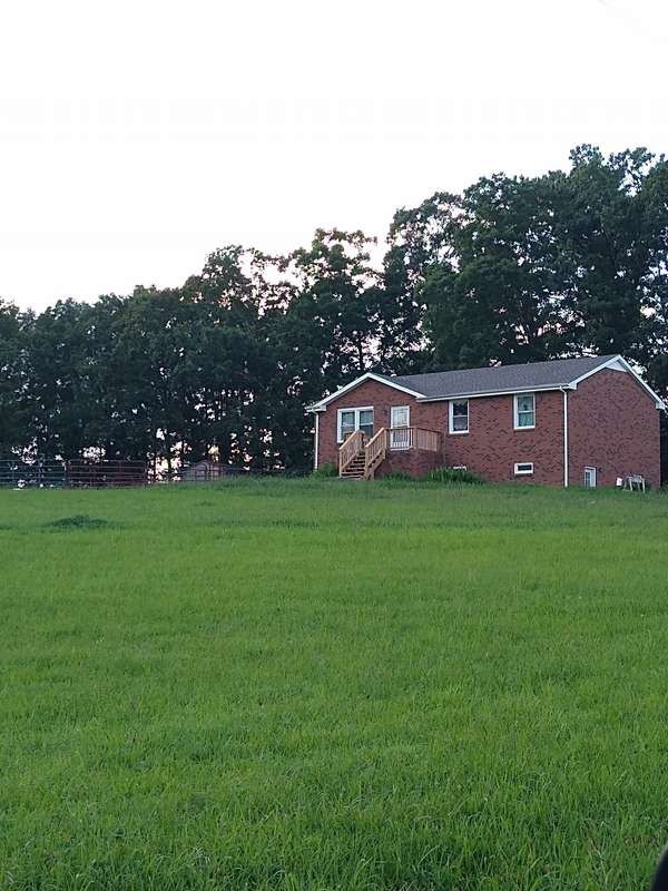 4563 Cumberland City Rd, Indian Mound, TN 37079
