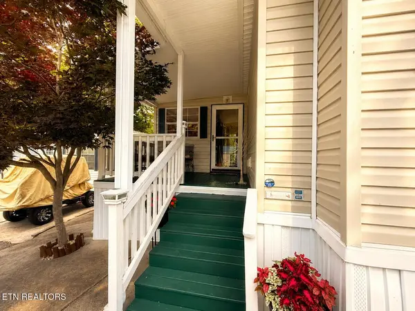 5355 Parkway #UNIT 123, Cosby, TN 37722