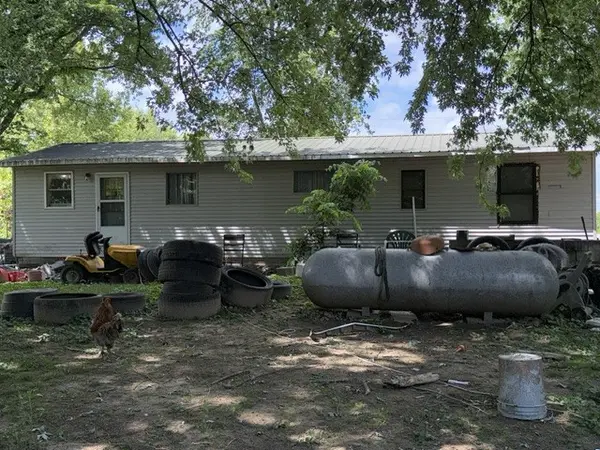 5362 Rowe Gap Rd #S, Belvidere, TN 37306