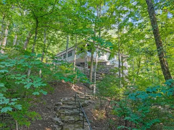 4 Glenn Abbey, Nashville, TN 37215