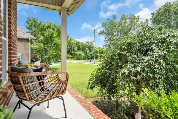 110 Riley Creek Rd, Tullahoma, TN 37388