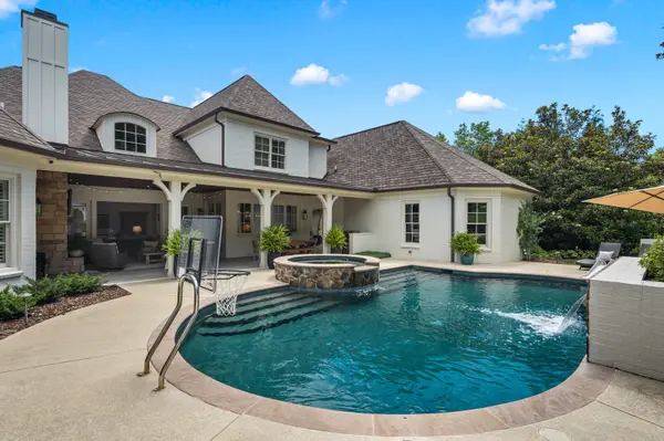 835 Windstone Blvd, Brentwood, TN 37027