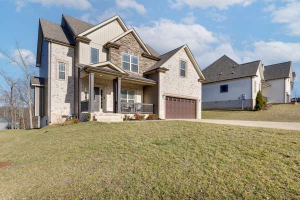 225 Penelope Ln, Clarksville, TN 37043