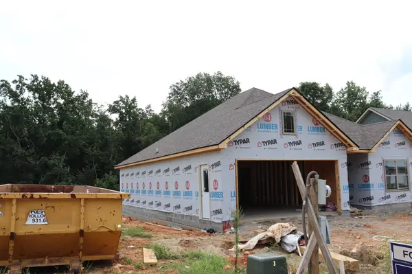 597 Willow Park Dr, Clarksville, TN 37043