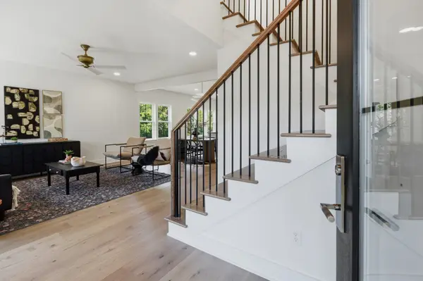 3819B Edwards Ave, Nashville, TN 37216