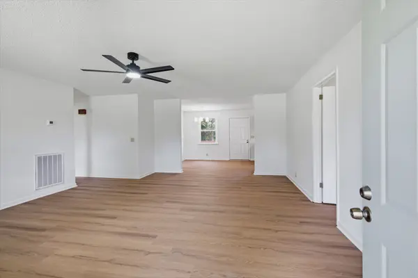 207 Fairmont Dr, Murfreesboro, TN 37129