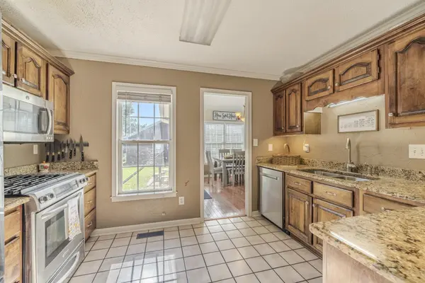 15 JH WINBORN LN, Savannah, TN 38372