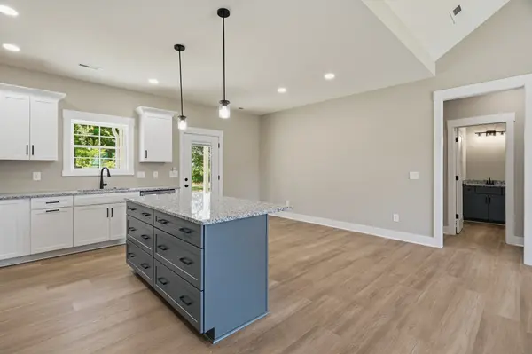 180 Northside Landing, Smithville, TN 37166