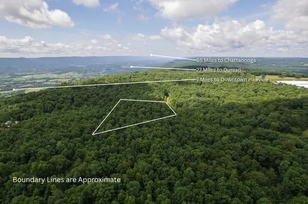 1 Maple Drive, Pikeville, TN 37367