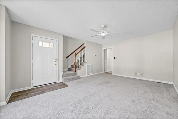 3327 S Senseney Cir, Clarksville, TN 37042