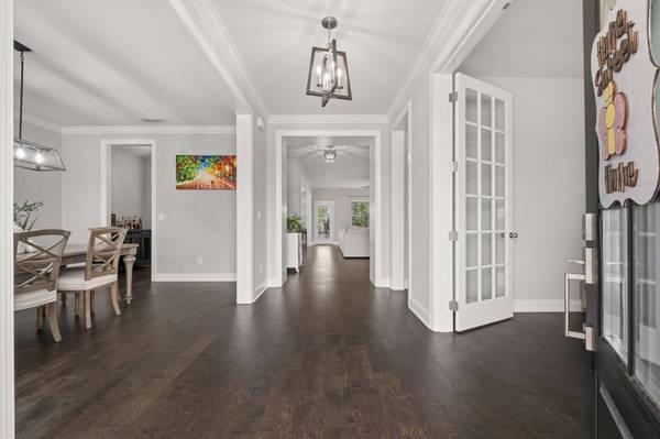 807 Sapphire Dr, Murfreesboro, TN 37128
