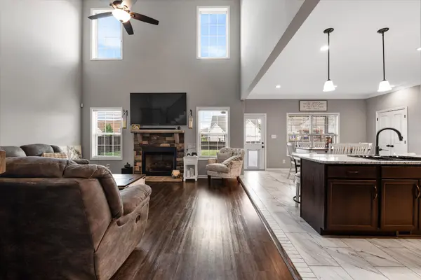 129 Chisum Ct, Clarksville, TN 37043