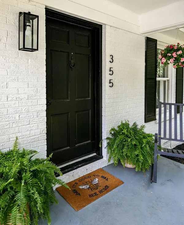 355 Apache Trail #NW, Cleveland, TN 37312