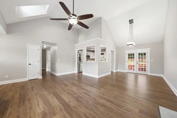 523 Turner Reynolds Ct, Clarksville, TN 37043