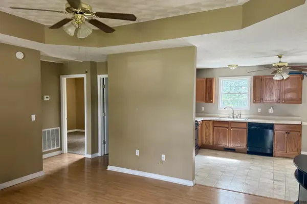 1226 Derek Dr, Franklin, KY 42134