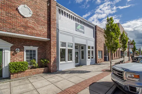 109 W Lincoln St, Tullahoma, TN 37388