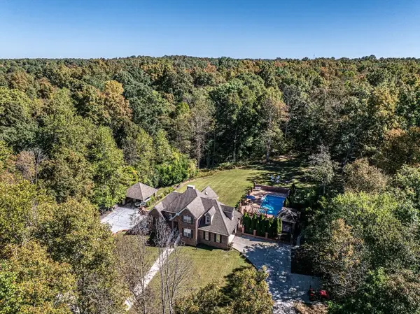 1194 Spann Rd, Charlotte, TN 37036