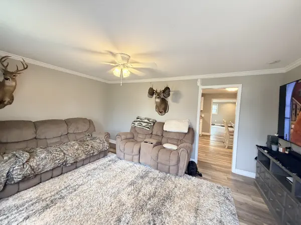 225 Smith St, Puryear, TN 38251