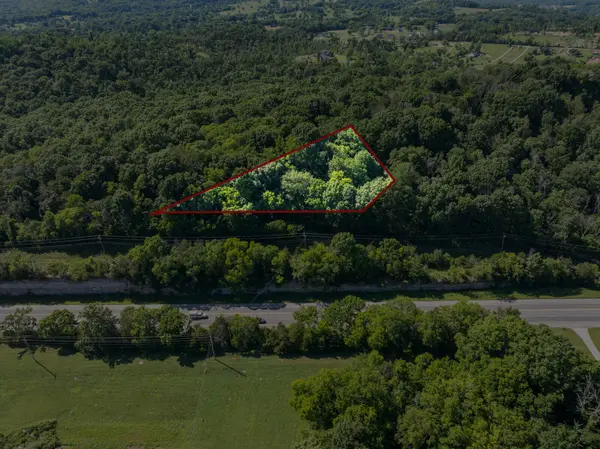 1153 Bear Creek Pike, Columbia, TN 38401