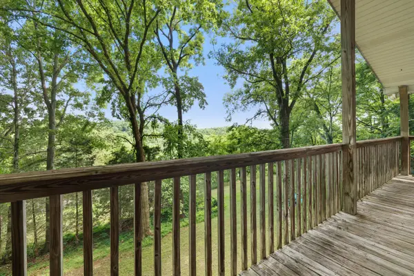 1153 Bear Creek Pike, Columbia, TN 38401