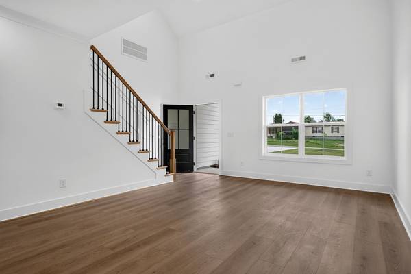 165 Cripps Ln, Smithville, TN 37166
