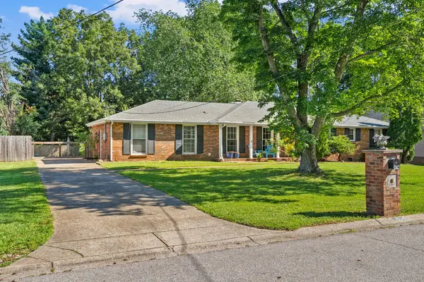 1534 Armistead Dr, Clarksville, TN 37042
