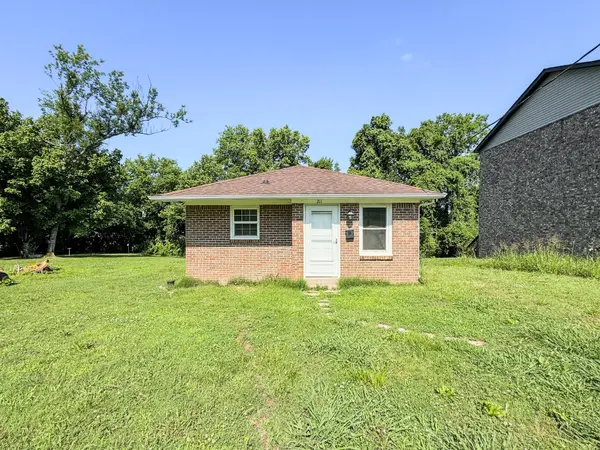 211 Hayes St, Hartsville, TN 37074