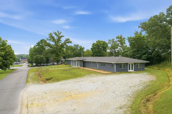 105 Kentucky Ave #S, Parsons, TN 38363