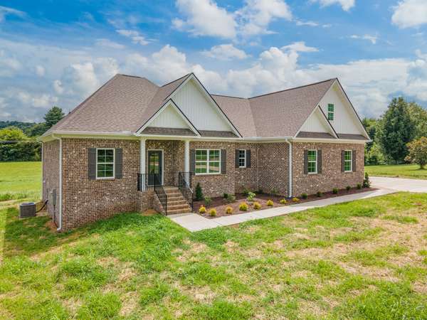112 Preda Way, Pulaski, TN 38478