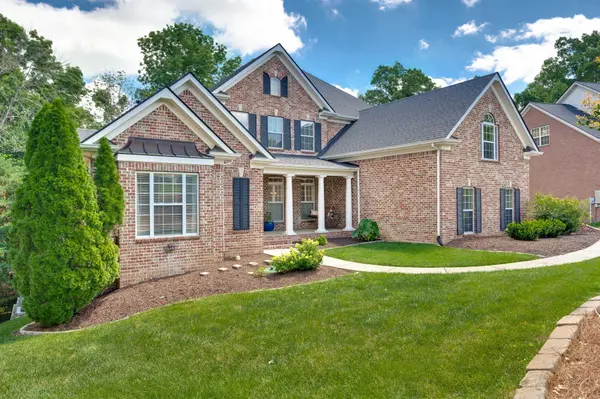 9716 Mountain Ash Ct, Brentwood, TN 37027
