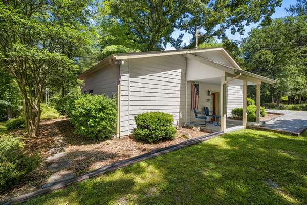 237 Lake Odonnell Rd, Sewanee, TN 37375