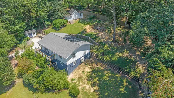 8831 E Ridge Road, Soddy Daisy, TN 37379