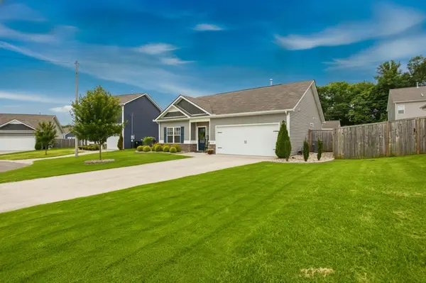 2108 Franks Ct, Columbia, TN 38401