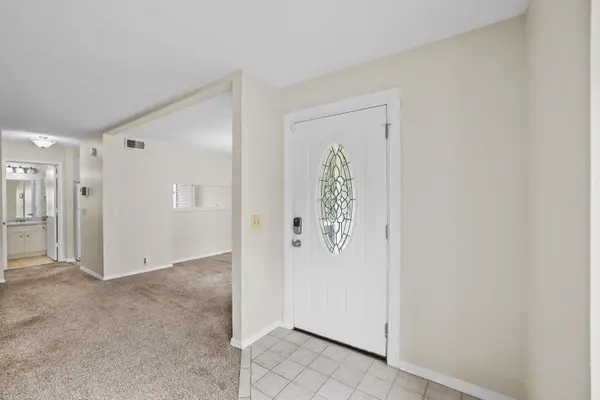 1022 Rachels Square Dr, Hermitage, TN 37076