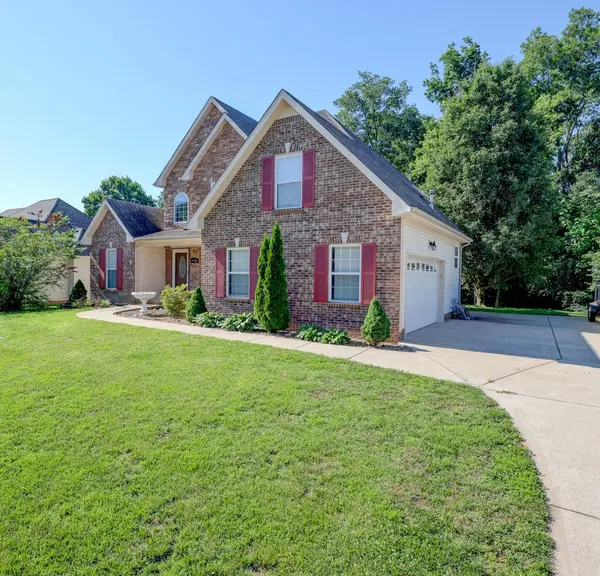 4396 Taylor Hall Ln, Adams, TN 37010