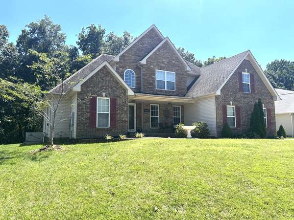 4396 Taylor Hall Ln,  Adams,  TN 37010