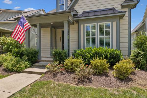 2816 Americus Dr, Thompsons Station, TN 37179
