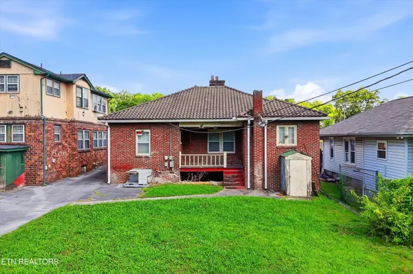 3208 E Magnolia Ave, Knoxville, TN 37914