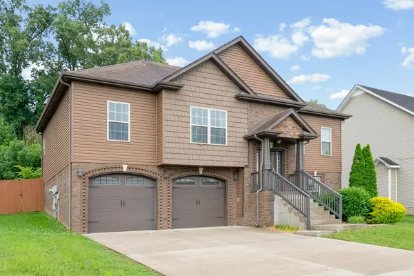 1284 Viewmont Dr, Clarksville, TN 37040
