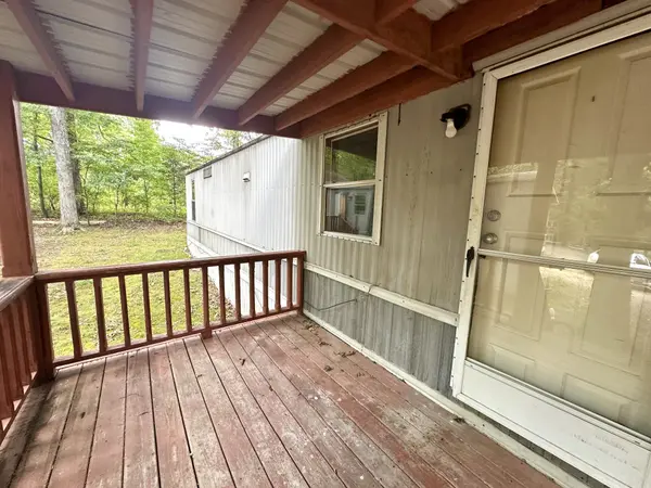 9329 Beeler Ct, Bon Aqua, TN 37025