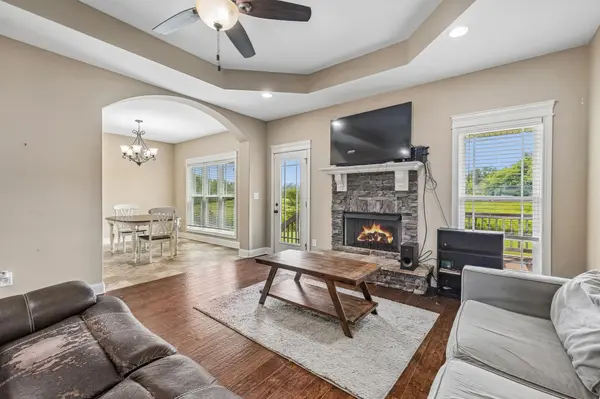 1344 Canyon Pl, Clarksville, TN 37042
