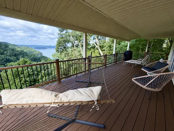 258 Captains Point Rd, Silver Point, TN 38582