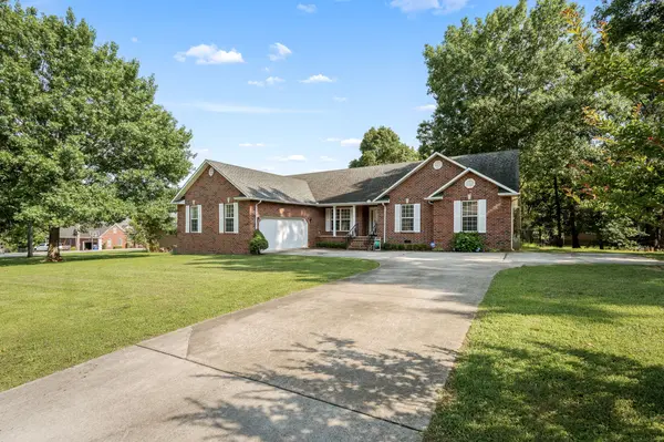 113 Stonegate Circle, Shelbyville, TN 37160