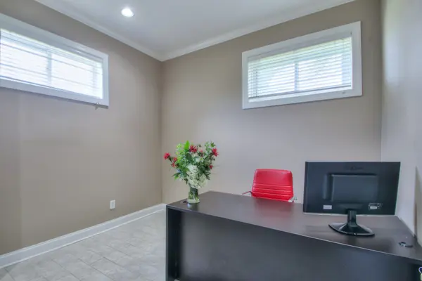 2725 Fairview Blvd, Fairview, TN 37062
