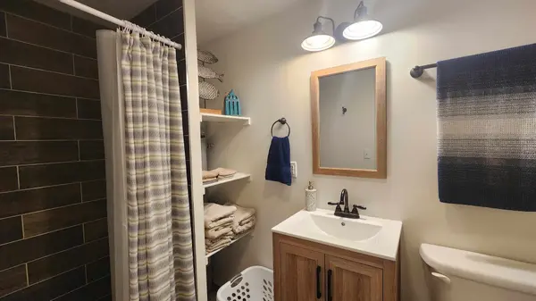 450 Cedar Hill Rd, Celina, TN 38551