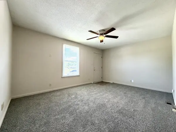 754 Bancroft Cir #C, Clarksville, TN 37042